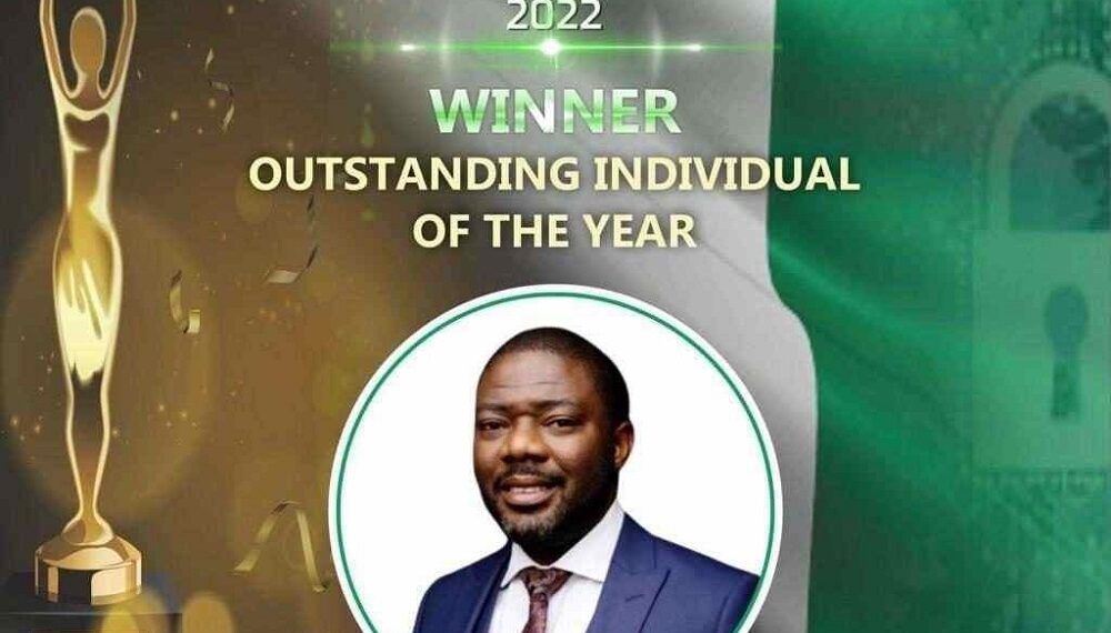 Dr Obadare Wins CSEAN’s first Cybersecurity Outstanding Individual Award 2022