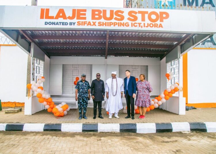 SIFAX ICT Donates Bus Stop to Ijora