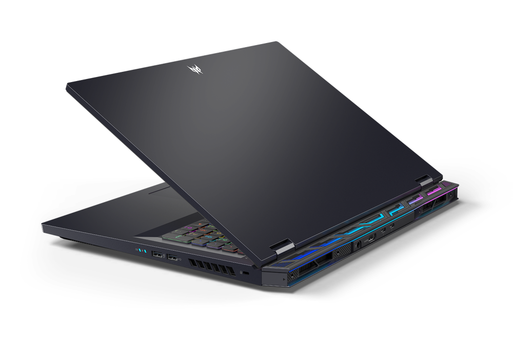 Acer Predator Helios 16 laptop