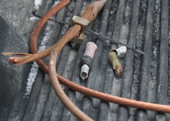 Electric cable thieves