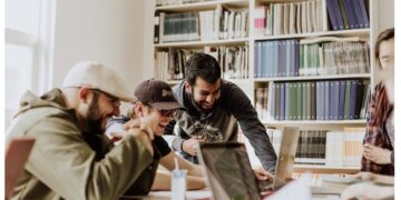 Innovative Ways Small Businesses Can Attract Customers and Talent