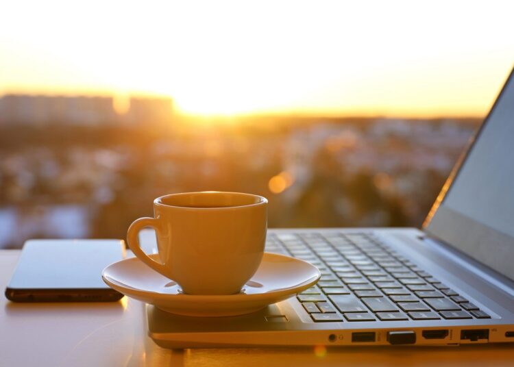 Working Remotely during Summer - remote work tips