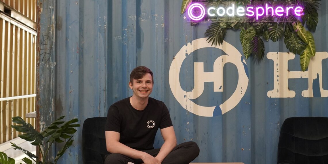 Elias Groll Codesphere founder and the team