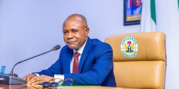 Peter Mbah Governor of Enugu State and Smart School projects - Enugu Renewable Energy