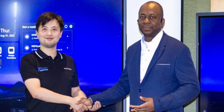 Maxhub and Proxynet Communications