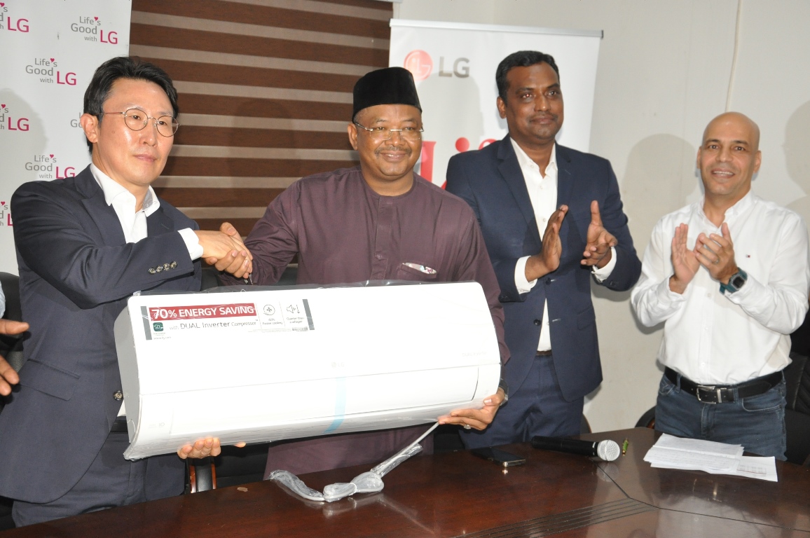 LG Electronics Donates Healthcare Equipment to FMC Abuja