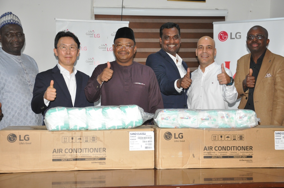 LG Electronics Donates Healthcare Equipment to FMC Abuja