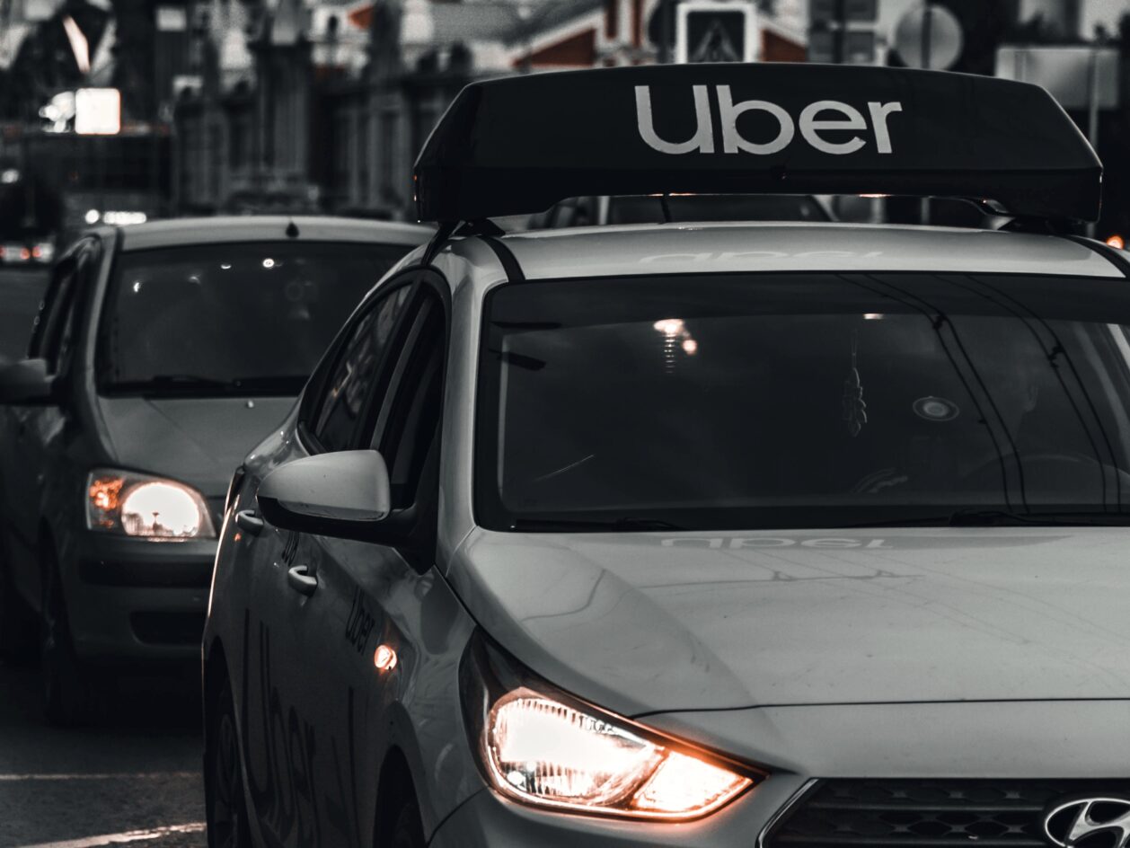 Uber vs Bolt: Who Wins the Nigeria Ride-Hailing Market Penetration Race?