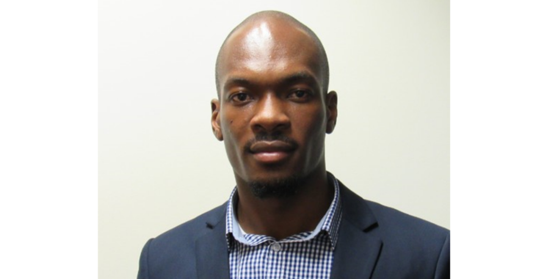 Microservices vs Monolithic Architecture in Banking by OLUWAFIROPO OGUNDARE
