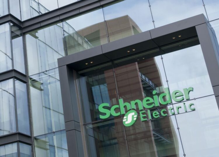 schneider electric hyperscalers