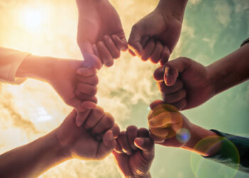 tech communities and inactive citizens