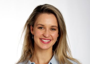 CLARA WICHT, Senior Product and Marketing Manager atTelviva on CX