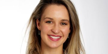 CLARA WICHT, Senior Product and Marketing Manager atTelviva on CX