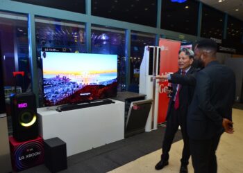 LG StandByMe TV