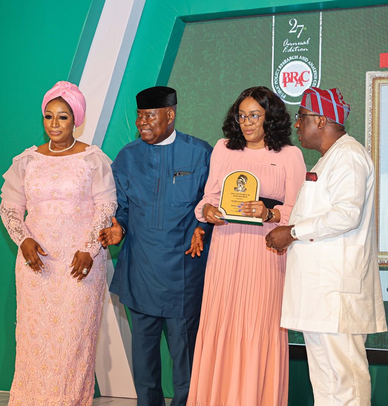 Taiwo Afolabi Zik Prize award