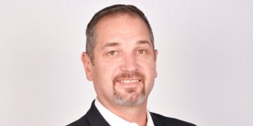 CIOs report by Dean Wolson Lenovo, new server