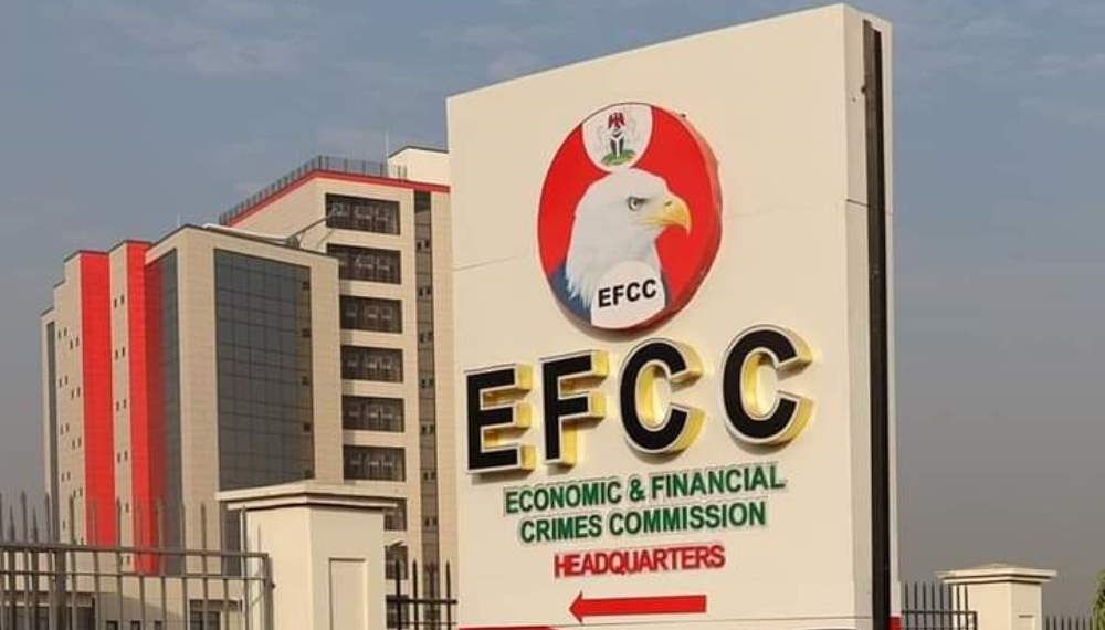 EFCC, Online Scam, internet fraudsters, Yahoo Boys, Freeze Accounts, TStv