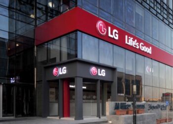 LG bags awards AWARD PIC -