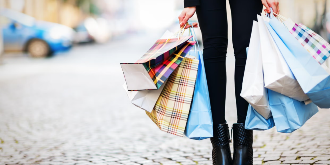 Fashion Shopping apps by iStock