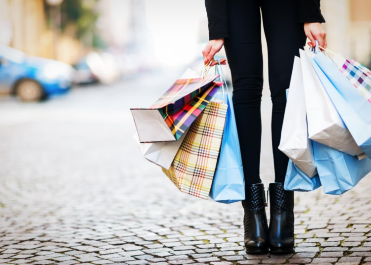 Fashion Shopping apps by iStock