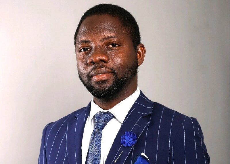 University degree saga