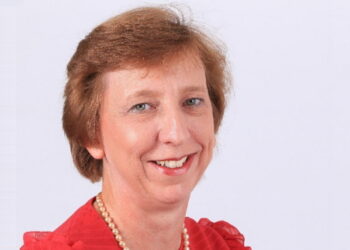 Managing Cloud environments by Dr Karen Luyt - BCX