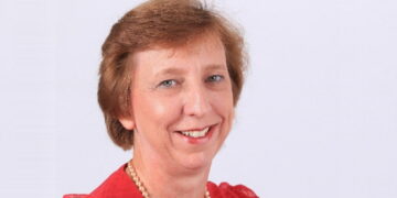 Managing Cloud environments by Dr Karen Luyt - BCX