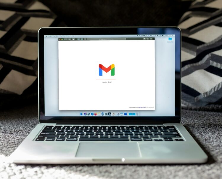 Google Clarifies Misconceptions Surrounding Gmail Shutting Down Rumors