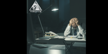 hypervisor licensing models and vendor strategies -