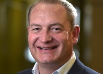 Banks and Customers by Dean Baker, Squad Lead, BFSI from Infobip