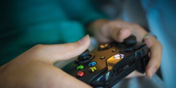 Gamers, games by students and Fatigue