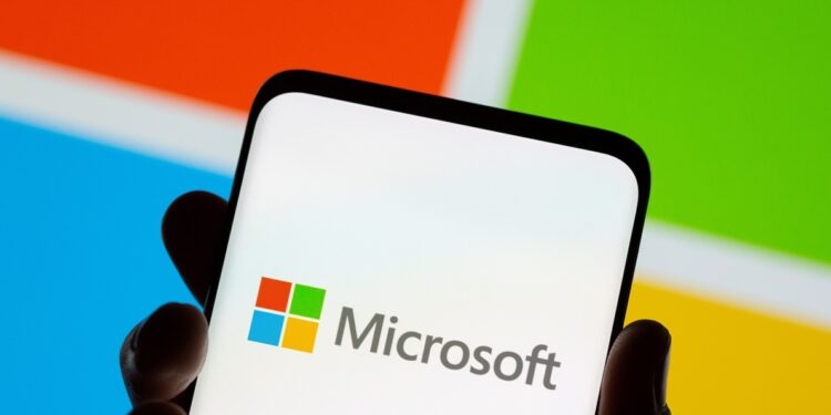 Microsoft logo, outage, glitch and AI