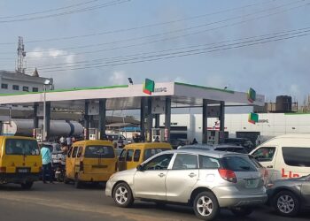 fuel queues, Fuel Scarcity