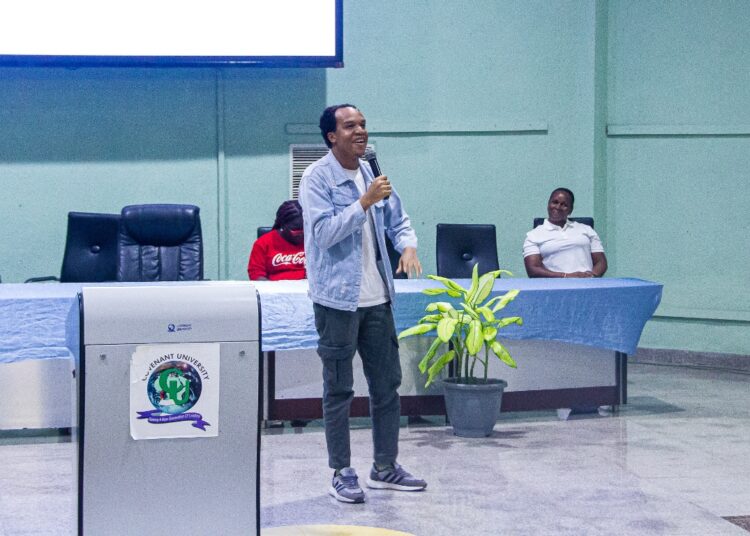Nelson Ajulo, CEO of Zarttalent Foundation at career Fair (2)