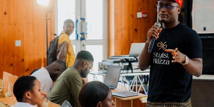 Stylist Piazza workshop in Unilag