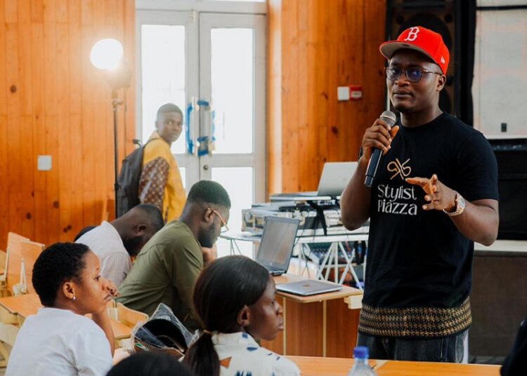 Stylist Piazza workshop in Unilag