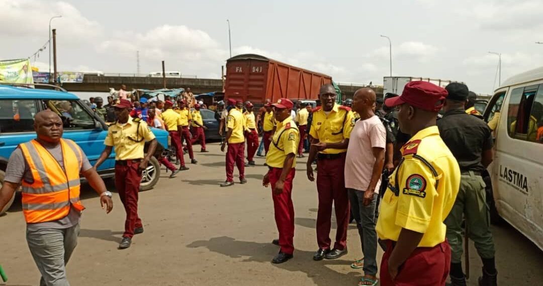 LASTMA Seizes 40 Vehicles in Operation to Tackle Illegal Garages, Ease Traffic Congestion