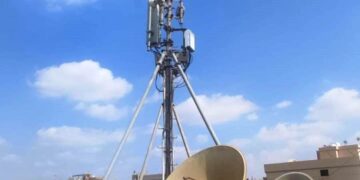 Vodacom triple-band Mobile Radio Unit