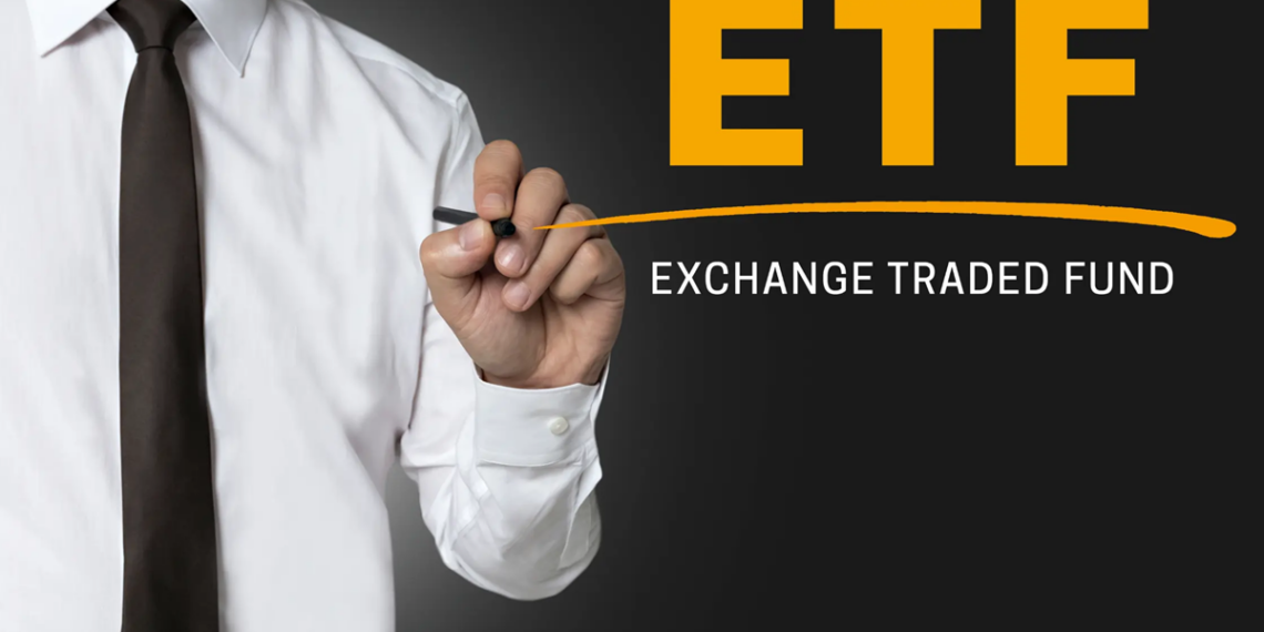 Bitcoin & Ethereum (EFTs)