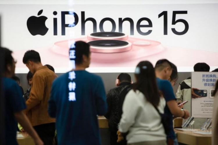 Microsoft to Supply China Staff with iPhone 15 for Tightened Security