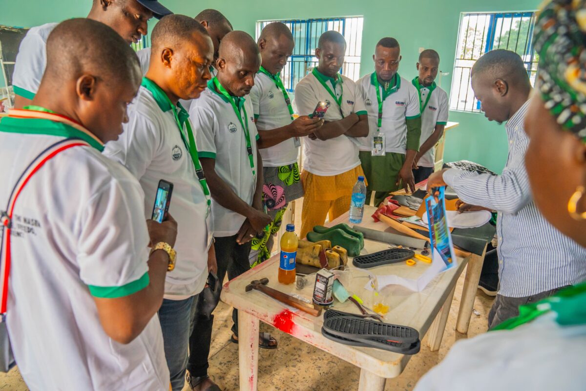 NASENI Trains Osun Youths on Modern Shoemaking, Tailoring