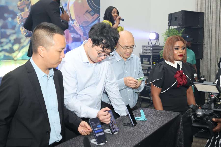 Demo of ZTE Bubis series in Nigeria