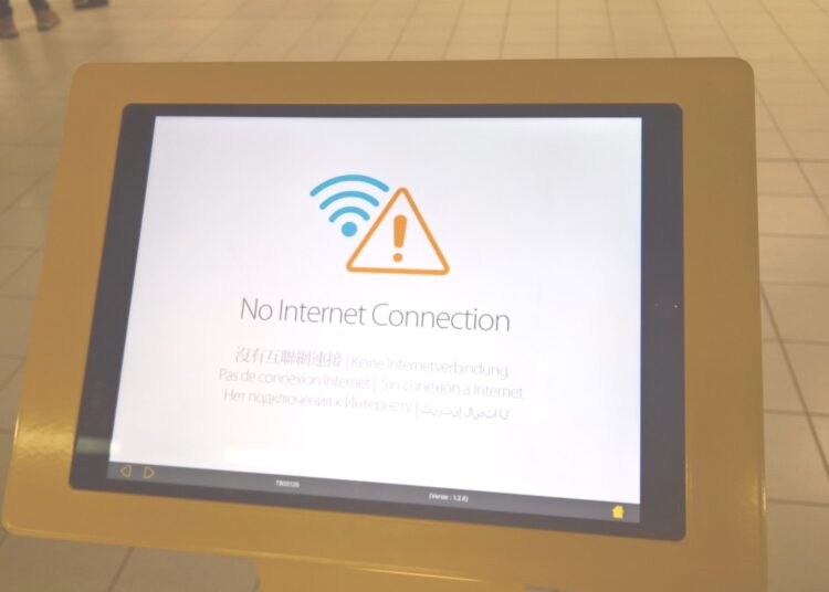 Americans Internet disruptions