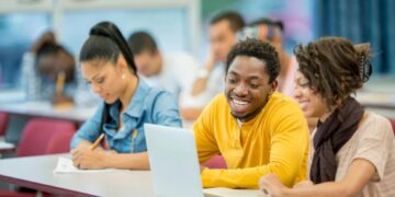 Commonwealth Secretariat and SAS