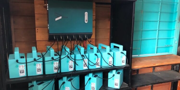 IHS Nigeria Partners Jaza Energy to Expand Solar-Powered Solutions for Underserved Communities | Solar Power and Nigeria's Digital Economy