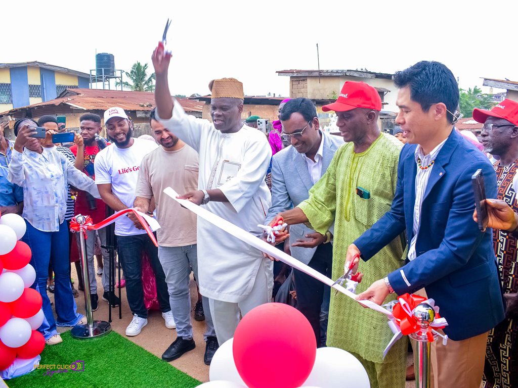 LG Electronics Switch-on Solar-Powered Borehole