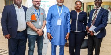 SIFAX Shipping and ECU Worldwide