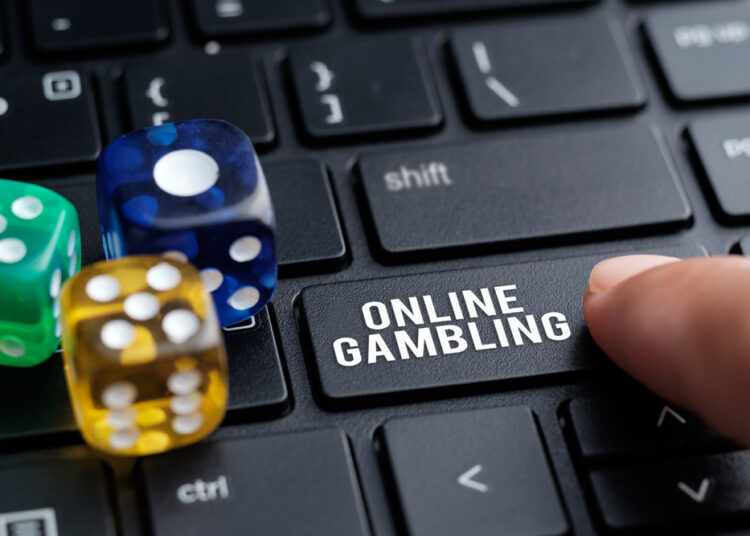 Illegal online gambling scheme dismantled