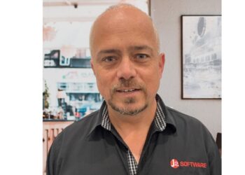 John Mc Loughlin, CEO of J2 Software - Financial & Cybersecurity, good businesses | vishing