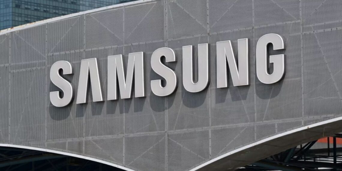 Samsung Faces 20% Profit Drop in Mobile Division Amid Slowing Chip Demand and $7.67 Billion Quarterly Profit